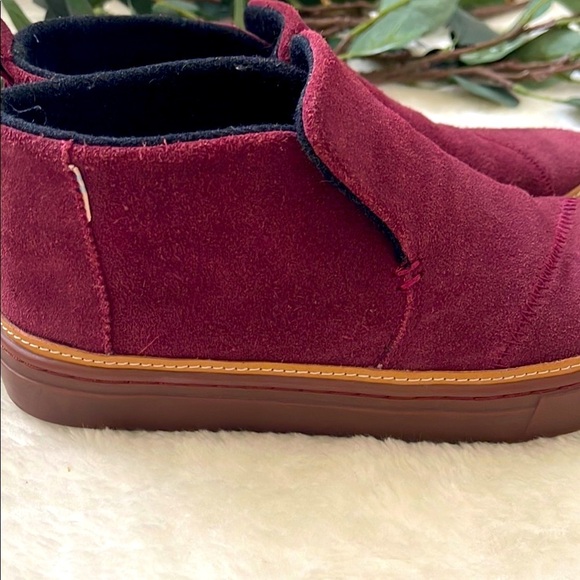Women's TOMS Paxton Winterized Mid Cut Slip-on Raisin Suede 7 - Picture 5 of 8